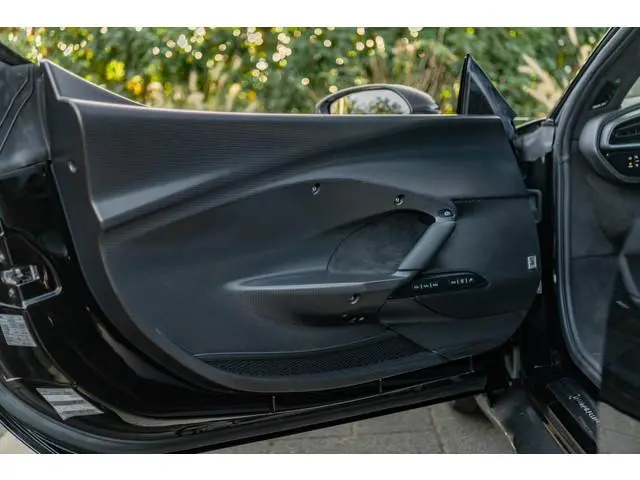 Ferrari 296