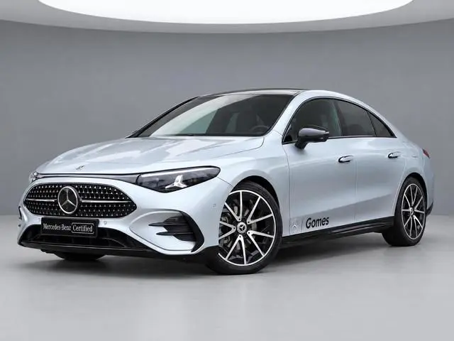 Mercedes-Benz CLA-klasse 180 Business Solution AMG | Night Pakket | | Panoramadak | Adaptieve Cruise...