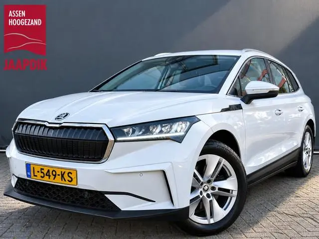 ŠKODA Enyaq iV 60 BWJ 2021 WEGKLAPBARE TREKHAAK | STOEL + STUUR VERW. | KEYLESS | CAMERA | SFEERVERL...