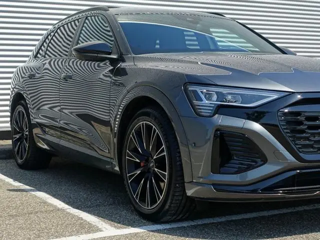 Audi Q8 e-tron
