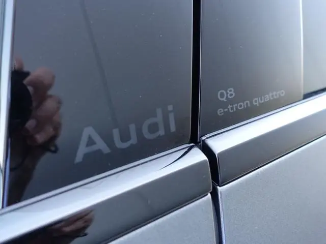 Audi Q8 e-tron