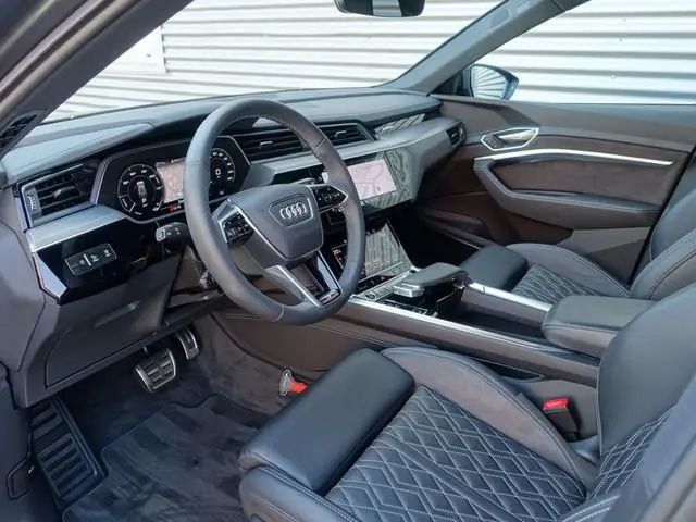 Audi Q8 e-tron