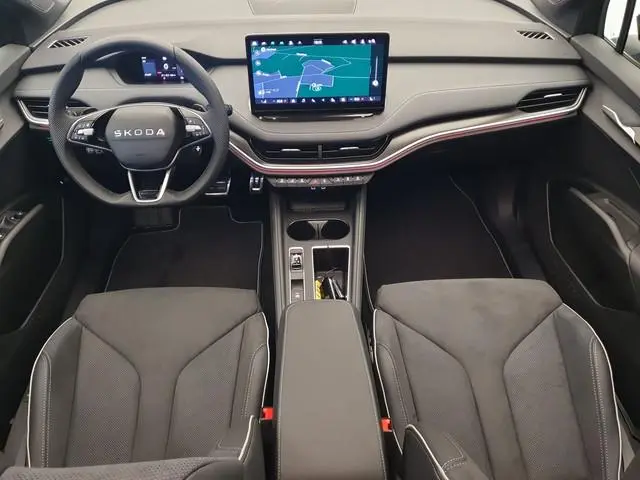 ŠKODA Enyaq 85 Sportline 82 kWh 286pk Wegklapbare trekhaak, Panoramadak, Warmtepomp