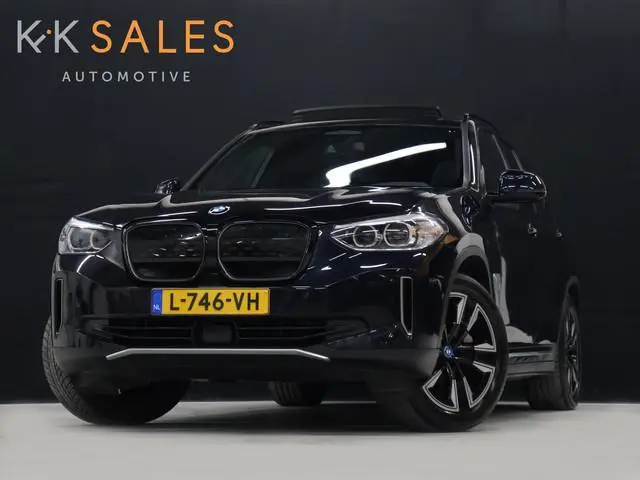 BMW iX3 High Executive 80 kWh [PANO, ACC, APPLE CARPLAY, CAMERA, MEMORY SEATS, STOELVERWARMING, LED,...