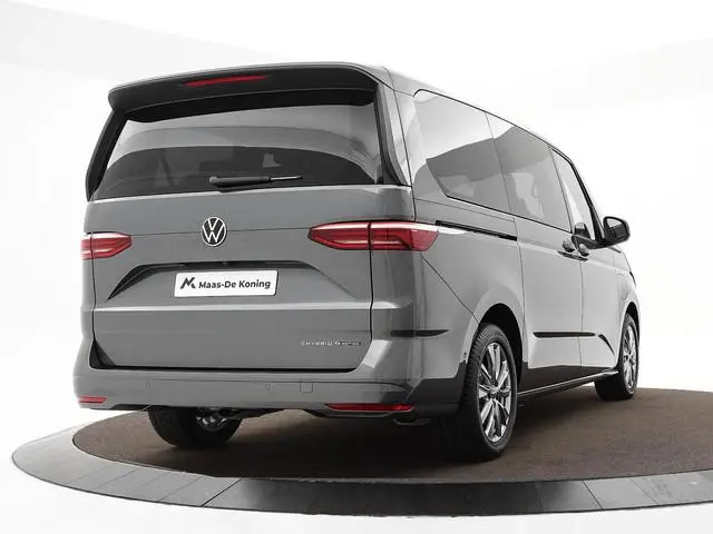 Volkswagen Bedrijfswagens Multivan 1.5 eHybrid 4Motion Bulli Edition L2 735060