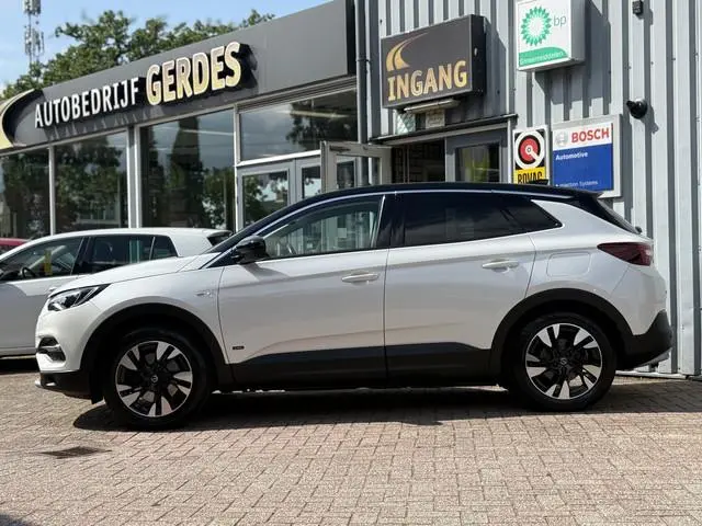 Opel Grandland X 1.6 Turbo Hybrid Business Elegance 181pk | TREKHAAK | CAMERA | NAVI | FULL LED | PA...