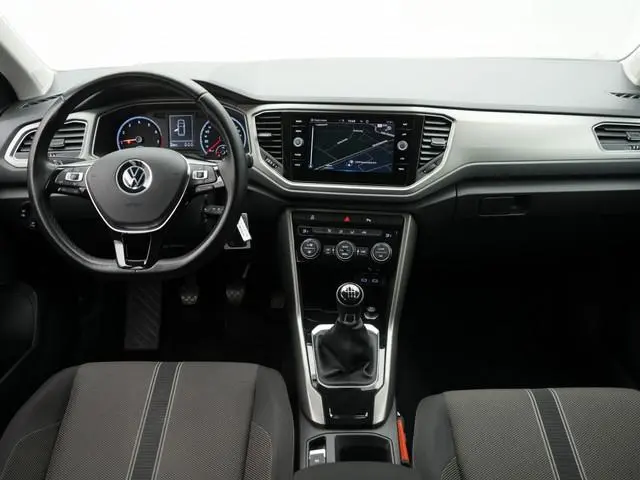 Volkswagen T-Roc 1.0 TSI Style | ACC | Navi + Carplay | Camera