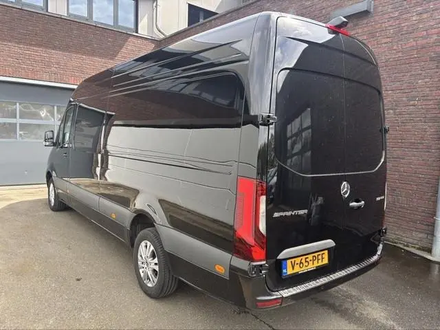 Mercedes-Benz Sprinter 317 1.9 CDI L3H2 RWD Alu LED Leder