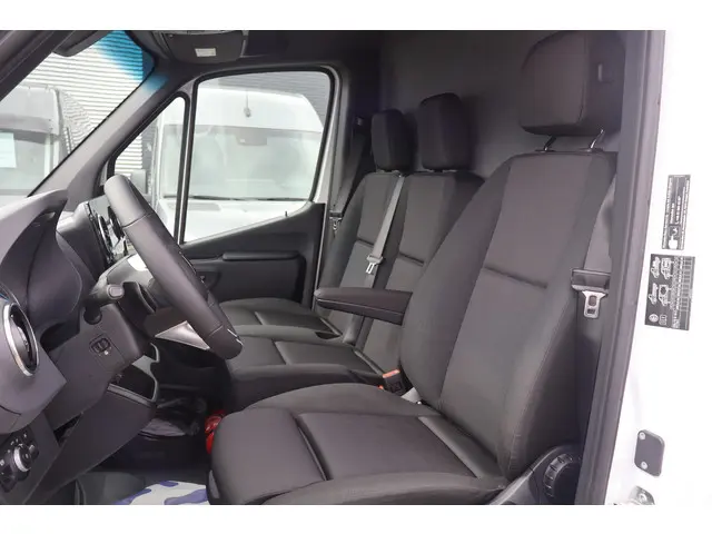 Mercedes-Benz eSprinter 320 81 KWh L2 H2
