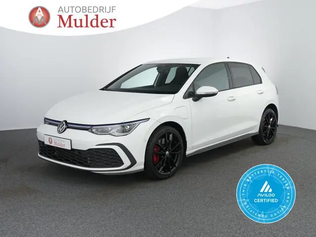 Volkswagen Golf 1.4 eHybrid GTE | SOH 95.6% | IQ Light Matrix | Zwenkhaak | ACC | Assistance pakket...