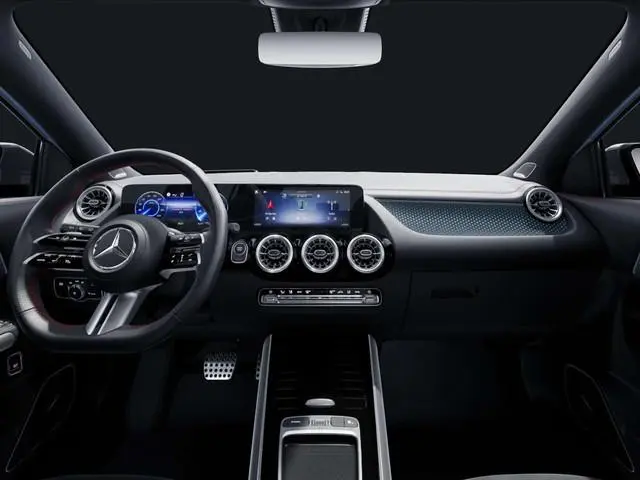 Mercedes-Benz EQA EQA 250+ AMG Line 71 kWh | Pano HUD Burmester Memory Trekhaak