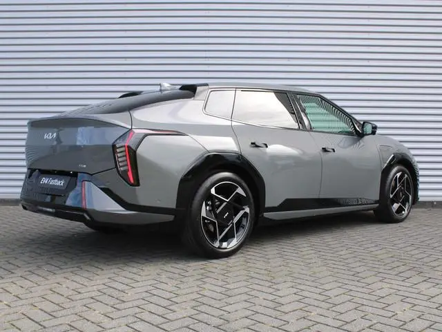 Kia EV4