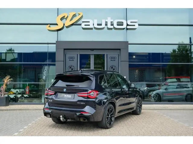 BMW X3 xDrive30e 292pk M-sport High Exe. Panoramadak Laser lampen 360 camera Black edition Sportstoe...