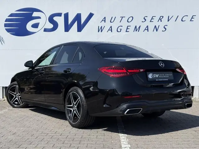 Mercedes-Benz C-klasse 180 AMG Line | CarPlay | Camera | DAB+ | Bicolor | LED