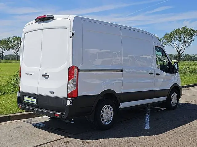 FORD TRANSIT 2.0 l2h2 koelwagen d/n!