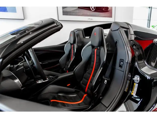 Ferrari 296