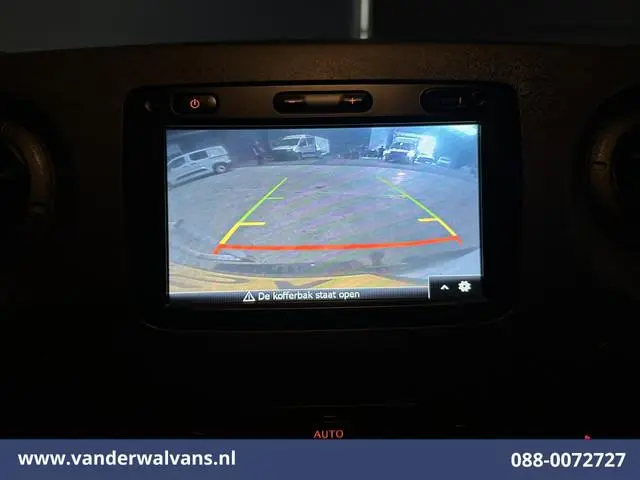 Opel Movano 2.3 CDTI 146pk L2H2 Euro6 Airco | Camera | Omvormer | Imperiaal | Navigatie 2500kg Trekh...