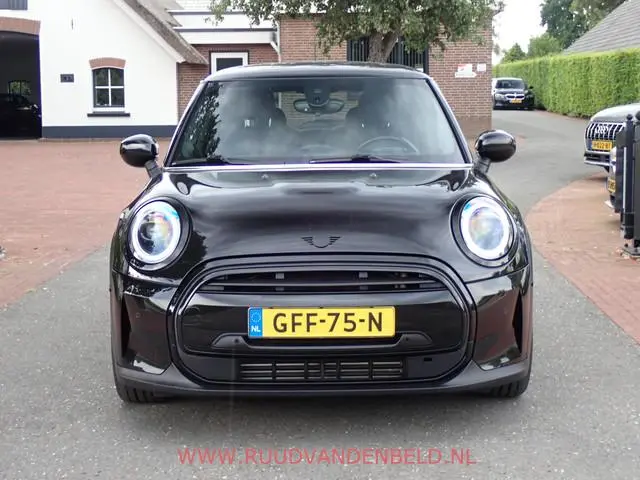 MINI BLACKLINE 1.5 Cooper FACELIFT KEYLESS / HEAD-UP / SPORTLEER