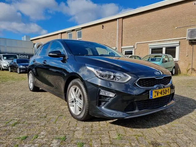 Kia Ceed 1.0 T-GDi DynamicLine ✅CARPLAY ✅1e EIGENAAR  ✅NETTE AUTO!