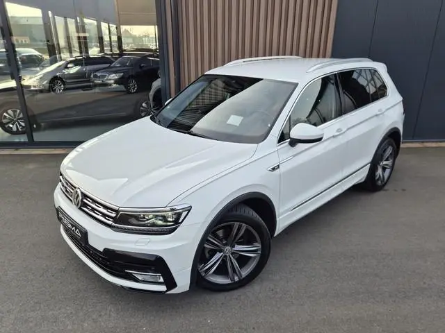 Volkswagen Tiguan 2.0 TDI Comfortline Business R-Line 150pk | Virtual | 360 camera | Dynaudio | HUD...