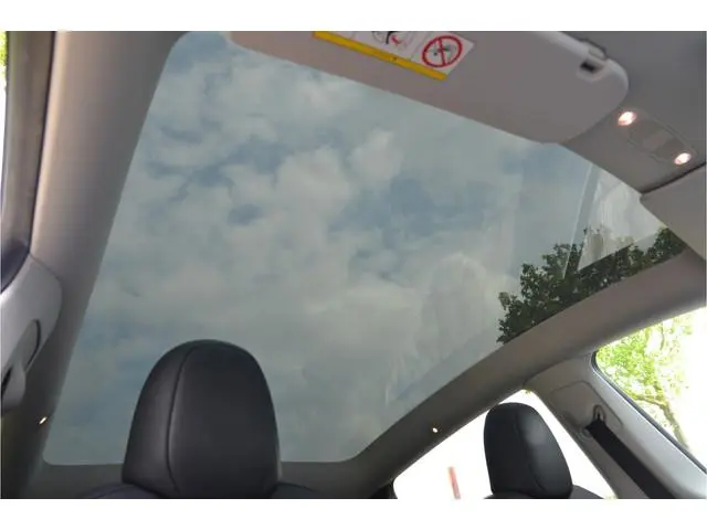 Tesla Model Y RWD 58 kWh AutoPilot4.0 Ryzen, FSD 99,- p/mnd