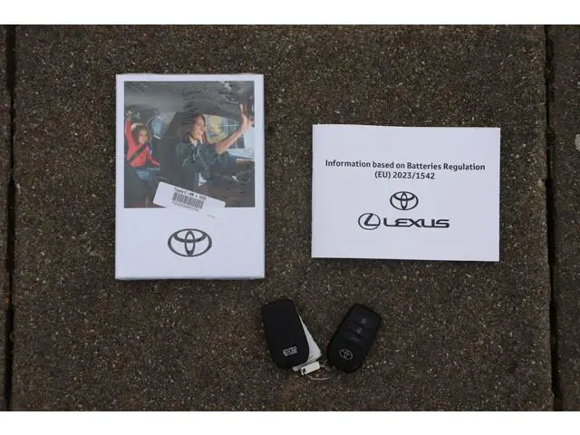 Toyota CHR +