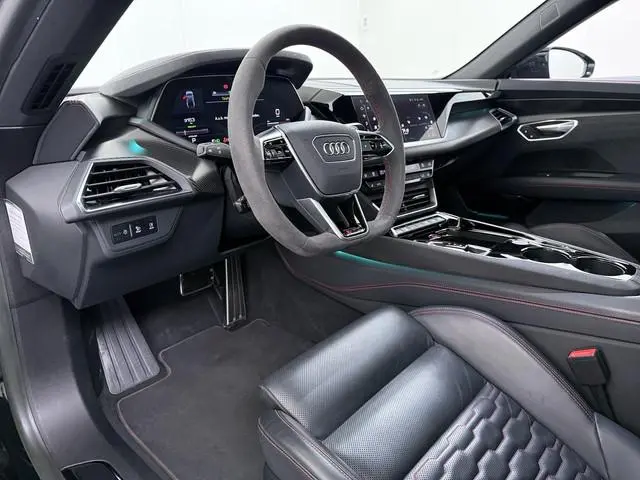 Audi e-tron GT