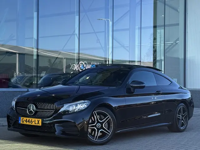 Mercedes-Benz C-klasse Coupé 300 Premium Plus Pack AMG | Burmester | 360 | Memory | ACC | Apple Carp...