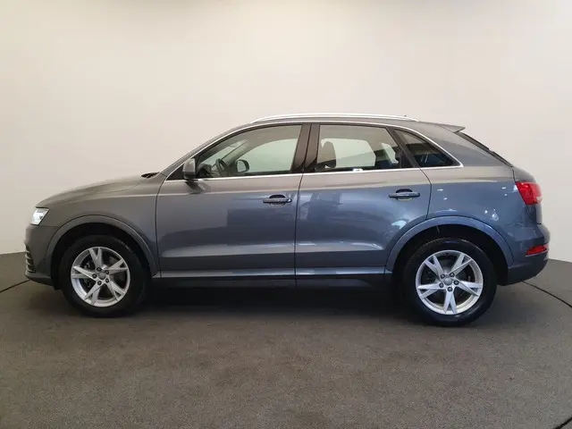 Audi Q3 1.4 TFSI S-tronic AUT Trekhaak, Stoelverwarming, Cruise control, Navi