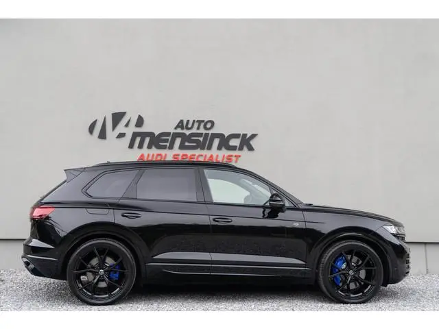Volkswagen Touareg 3.0 TSI eHybrid 4MOTION R / 5 Jaar Fabrieksgarantie/ Puglia/ Head-up/ 360 camera/...