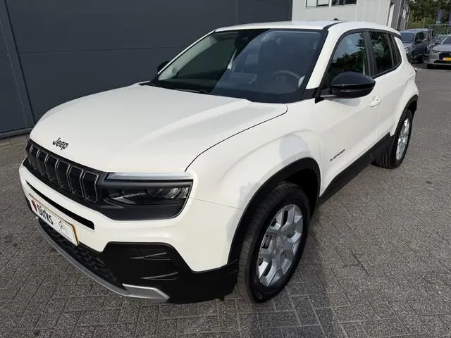 Jeep Avenger 1.2 e-Hybrid Altitude (Elektrische Klep - JBL - Keyless Entry - Adaptieve Cruise Contro...