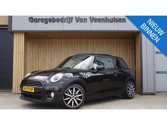 MINI Cooper 1.5 136pk Chili 3Drs Pano.Dak *Black Optik* Sportstoelen LED *Union Jack* 17inch LM 7988...