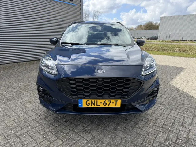 Ford Kuga 2.5 PHEV ST-Line LED ACC Achteruitrijcamera Carplay Sound-systeem Bang & Olufsen