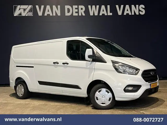 Ford Transit Custom 2.0 TDCI L2H1 Euro6 Airco | Camera | 2800kg trekvermogen | Apple Carplay | Cruis...