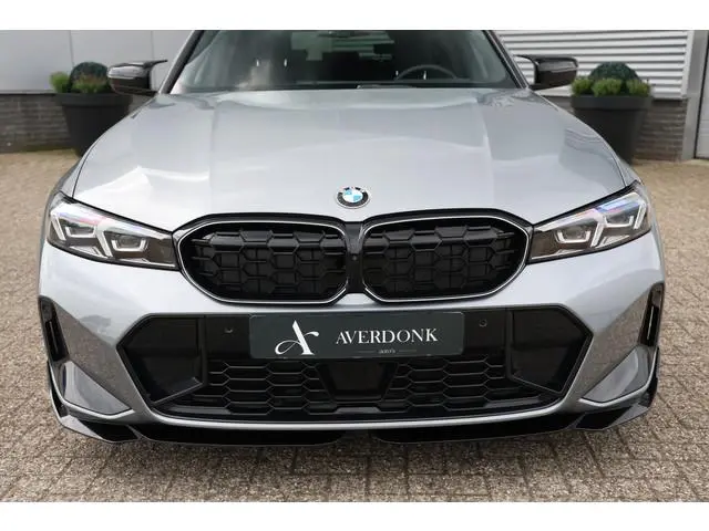 BMW 3-serie Touring 320i M-Sport Pano|Trekh|360Cam|HUD|ACC|Iconic
