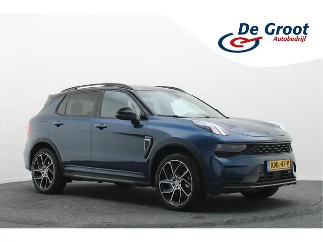 Lynk & Co 01 1.5 Plug-in Hybrid 360° Camera, Panoramadak, Zwarte hemel, ACC, Apple Carplay, Infinity...