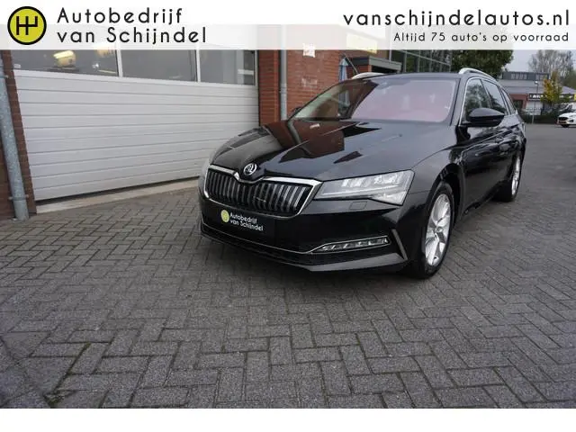 ŠKODA Superb 1.4 TSI IV STYLE BUSINESS EDITION LUXE DEALER ONDERHOUDEN DEC 2020 PANORAMADAK FULL LED...