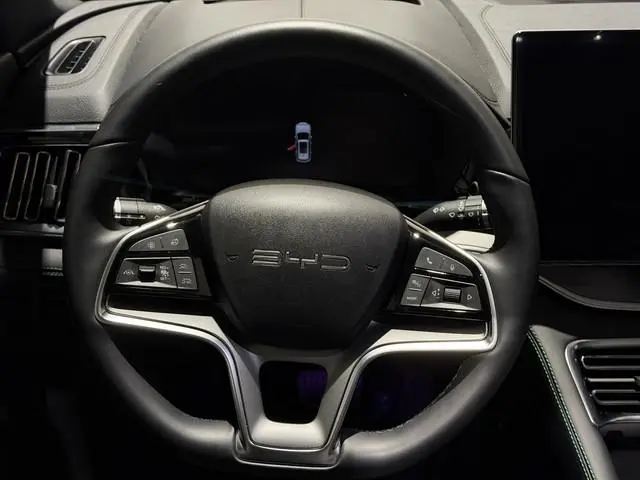 BYD SEAL U