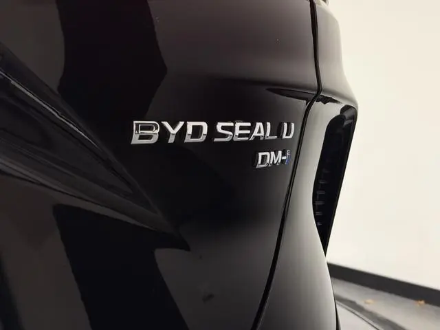 BYD SEAL U
