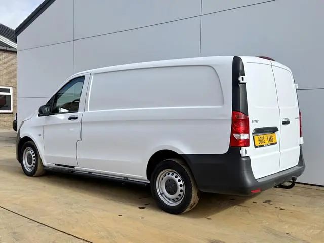 Mercedes-Benz Vito 114 1.9 CDI Automaat L2H1 Climate Control Adaptieve Cruise Side Bars Camera Carpl...