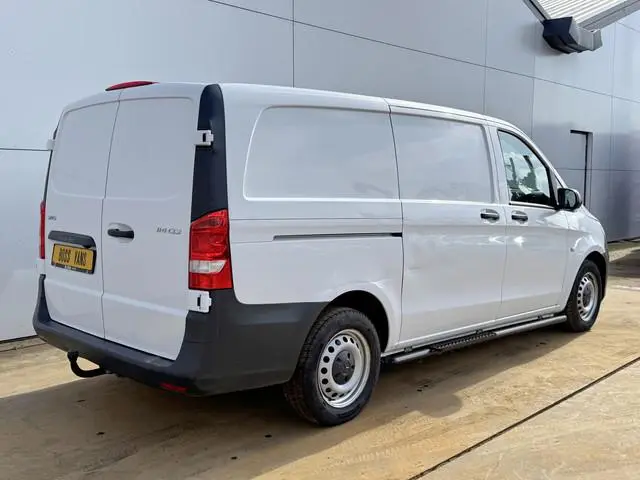 Mercedes-Benz Vito 114 1.9 CDI Automaat L2H1 Climate Control Adaptieve Cruise Side Bars Camera Carpl...