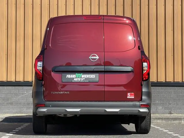 Nissan Townstar