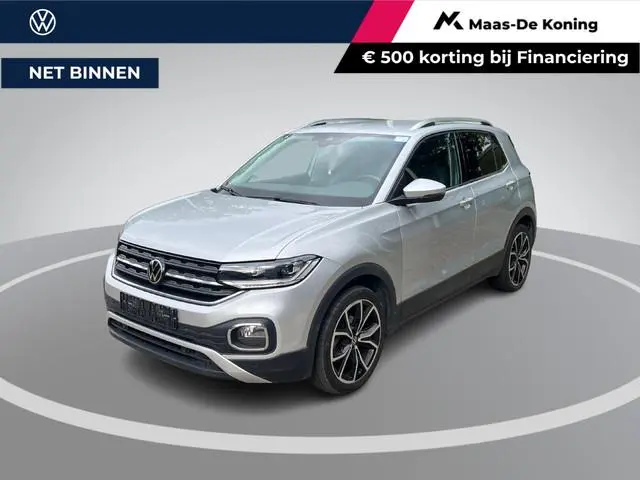 Volkswagen T-Cross 1.0 TSI 110pk DSG Style · Camera · Dodehoeksensor · Keyless · Stoelverwarming · A...