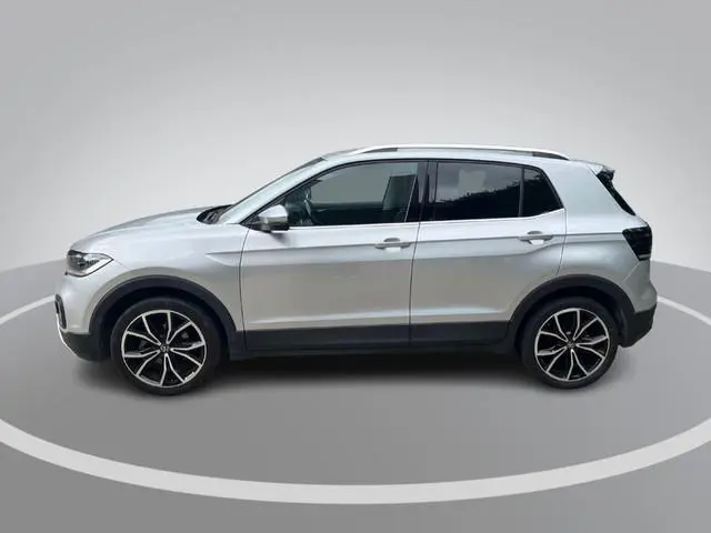 Volkswagen T-Cross 1.0 TSI 110pk DSG Style · Camera · Dodehoeksensor · Keyless · Stoelverwarming · A...