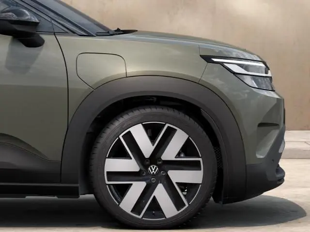 Volkswagen ID. Cross Life 52 kWh accu, 211 PK · Comfort Pakket · Multimedia Pakket · Zijruiten achte...