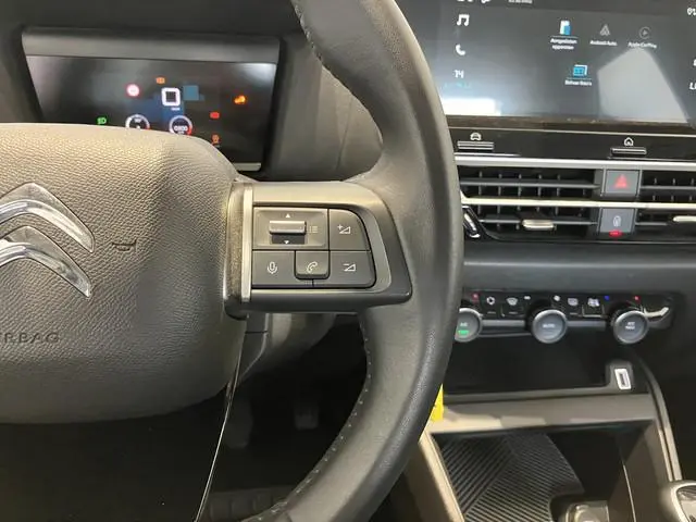Citroën C4 X