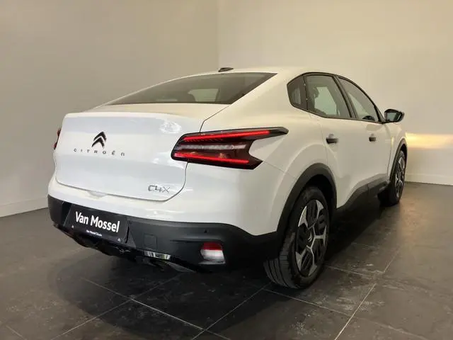 Citroën C4 X
