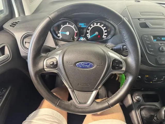 Ford Transit Courier