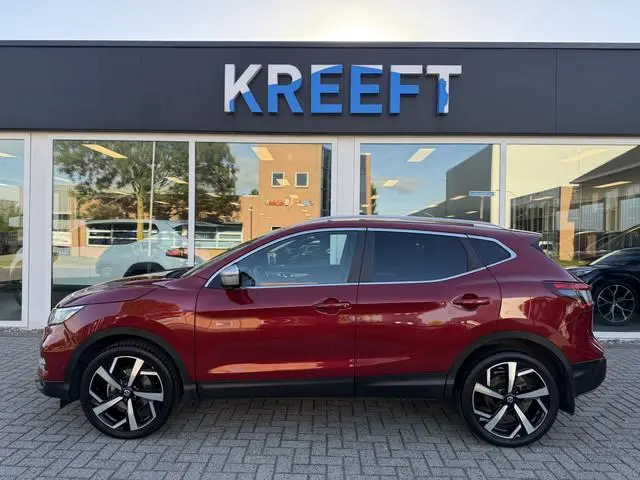 Nissan Qashqai 1.2 Tekna + Leder | Trekhaak Afn