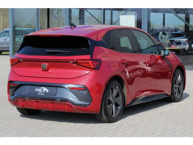 CUPRA Born Essential 62 kWh GROTE ACCU!